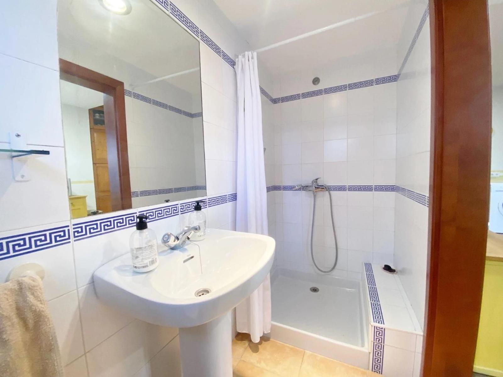Chalet Roche A 300 Metros De La Playa 외부 사진