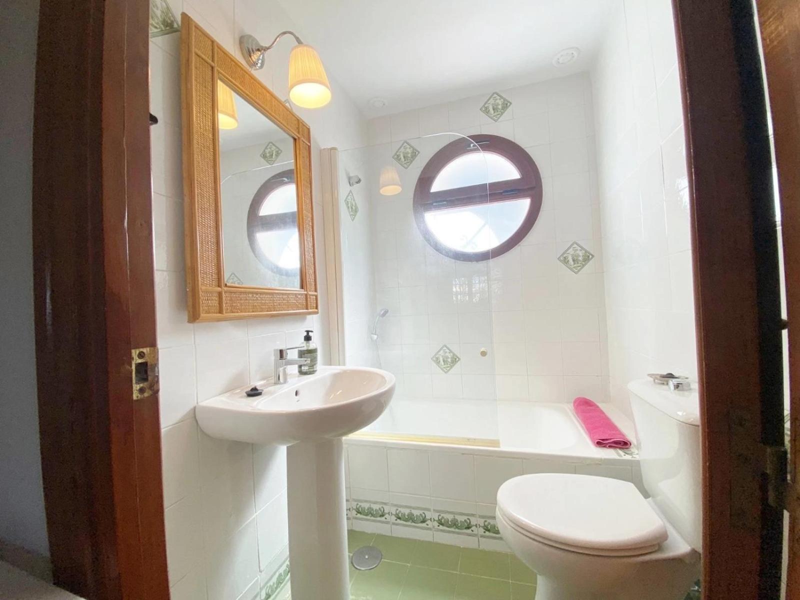 Chalet Roche A 300 Metros De La Playa 외부 사진