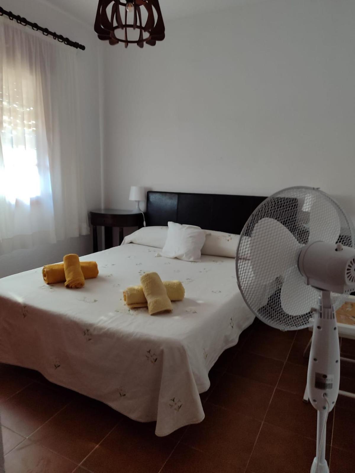 Chalet Roche A 300 Metros De La Playa 외부 사진